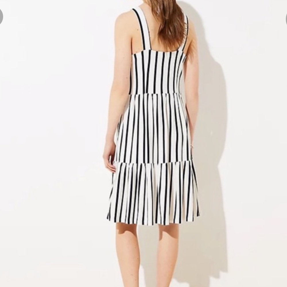 LOFT Striped Tiered Square Neck Dress size 14 - Picture 3 of 13